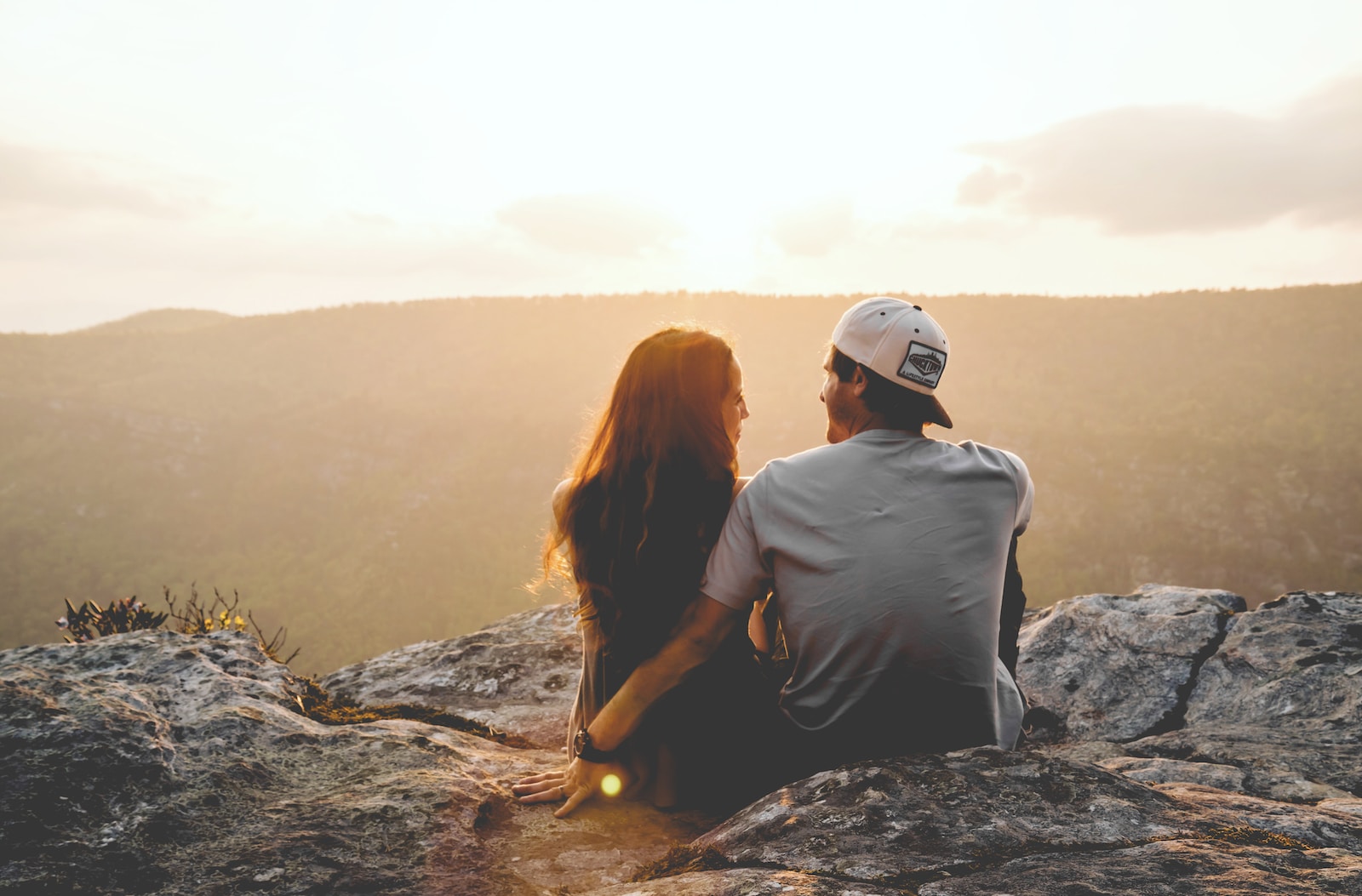 5 Things Strong-Minded People Never Do in Relationships